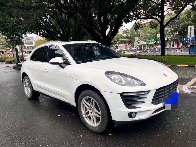 嘉兴16年保时捷Macan3