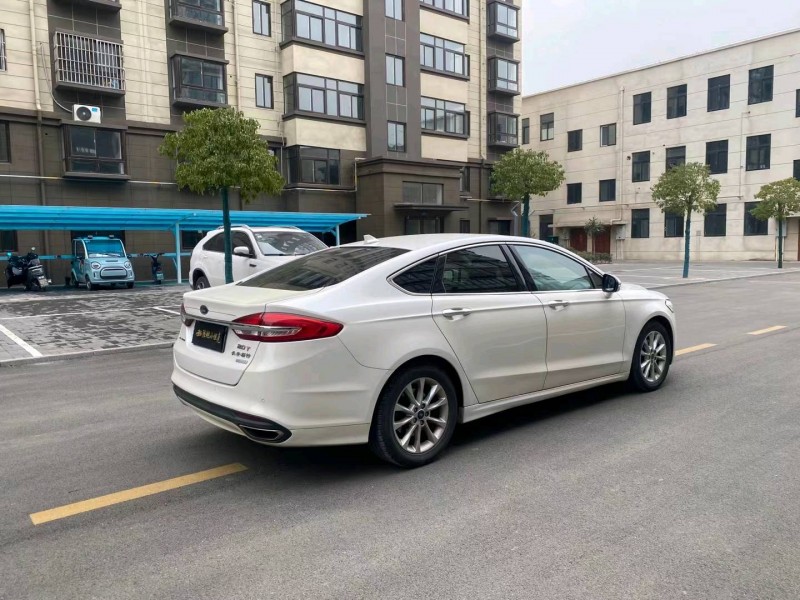 徐州17年福特蒙迪欧6