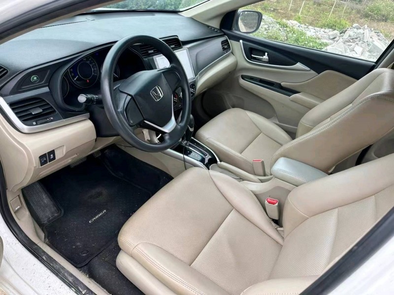 中山16年本田凌派4