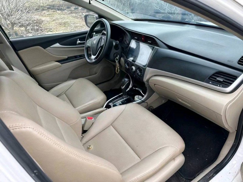 中山16年本田凌派5