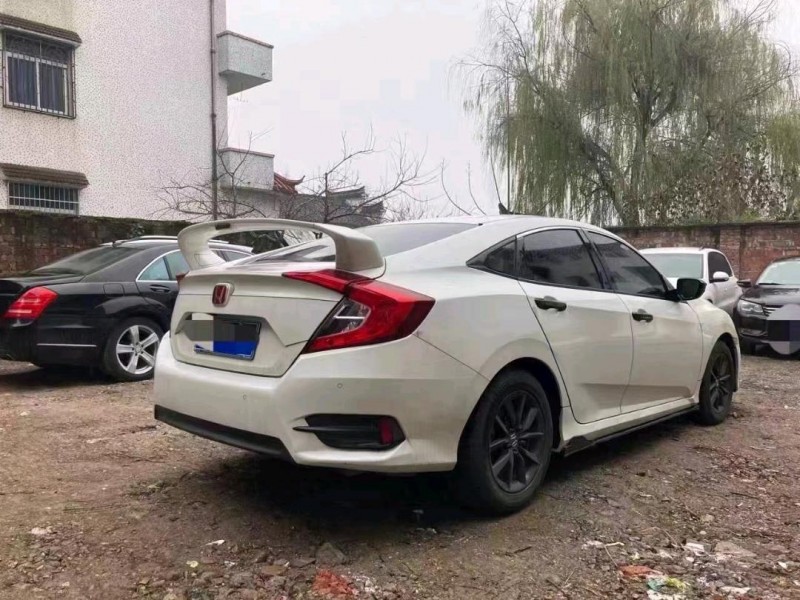 嘉兴21年本田思域7