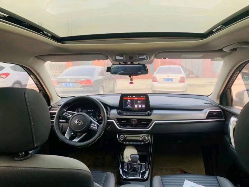 邯郸20年起亚智跑5