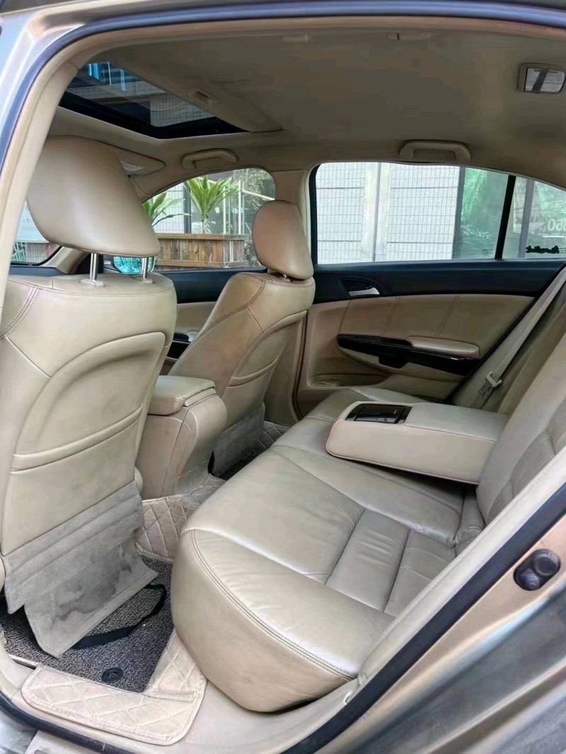 中山10年本田雅阁8