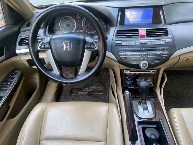 中山10年本田雅阁9