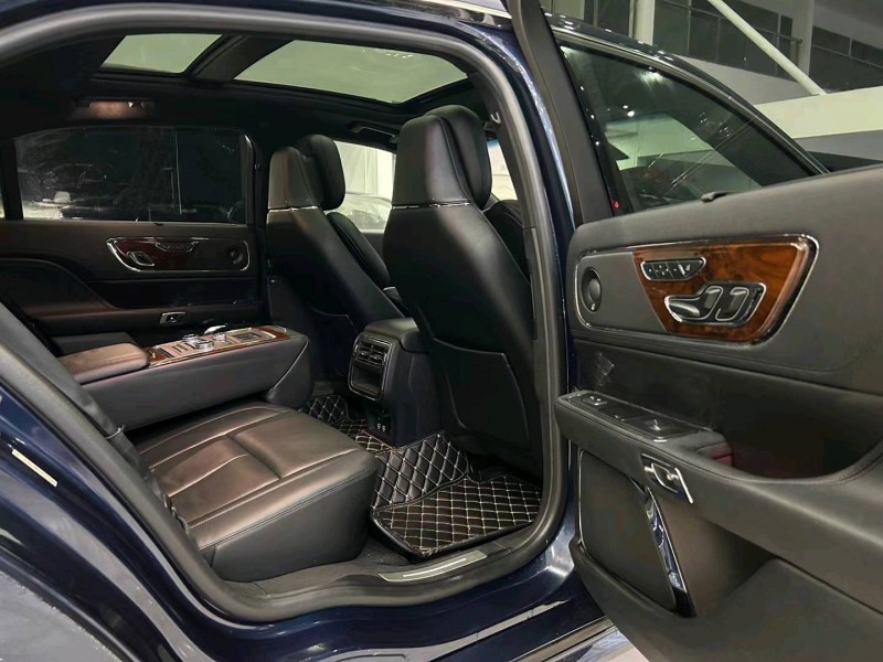 淮南17年林肯大陆5