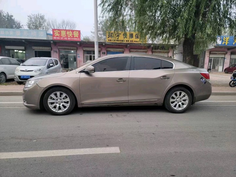 东营13年别克君越7