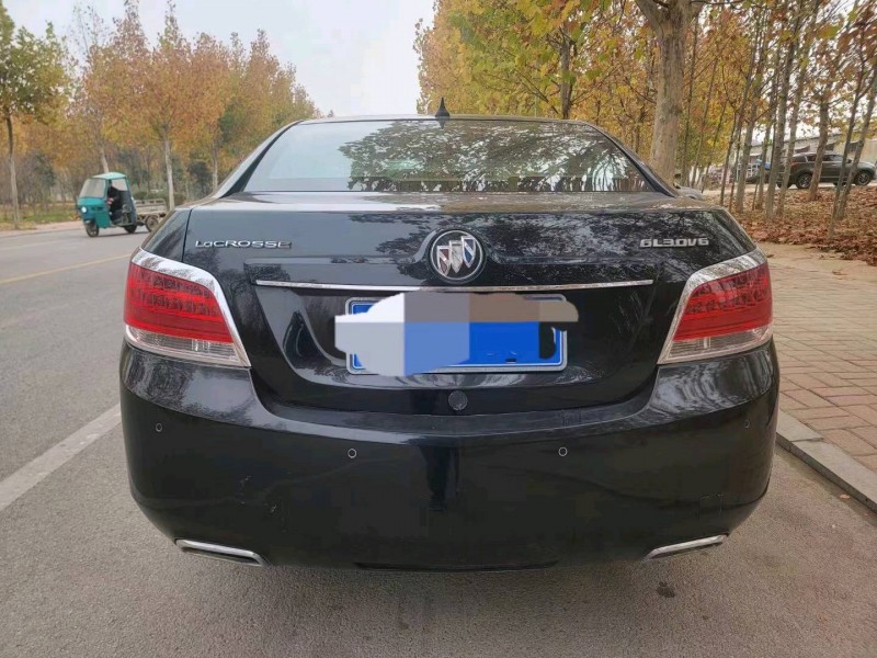 枣庄10年别克君越9