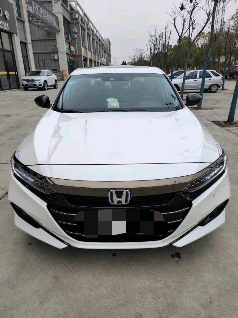 宜昌22年本田雅阁9