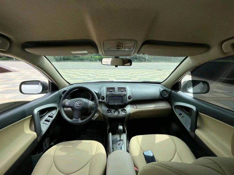 沈阳13年丰田RAV4荣放5