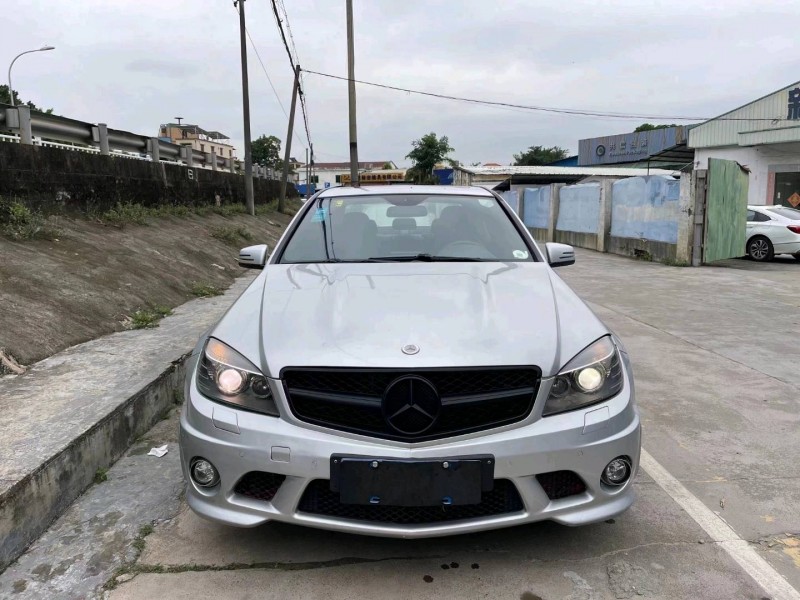 中山11年奔驰AMG1