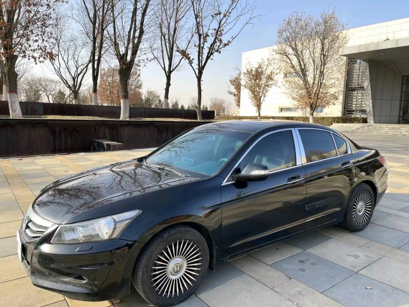 沈阳11年本田雅阁2