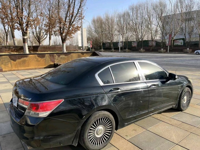 沈阳11年本田雅阁5