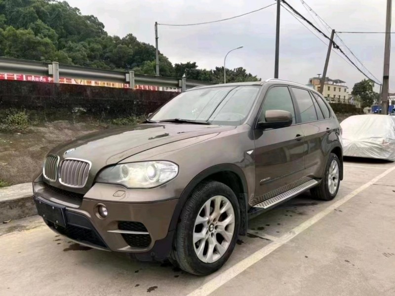 中山12年宝马X52