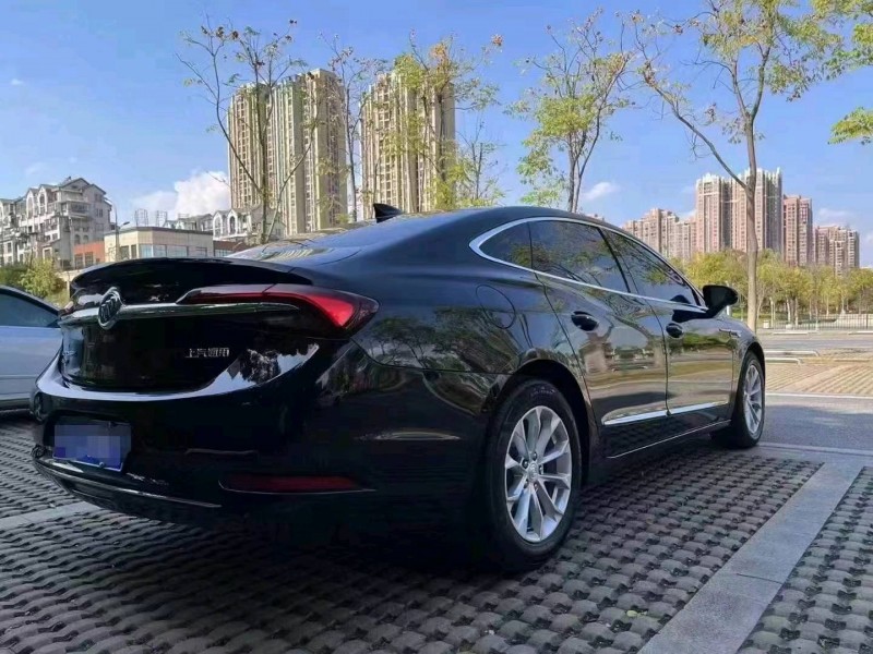 宜春21年别克君越1