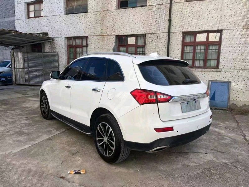 嘉兴17年众泰T6004
