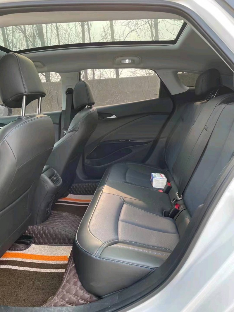 枣庄22年别克微蓝5