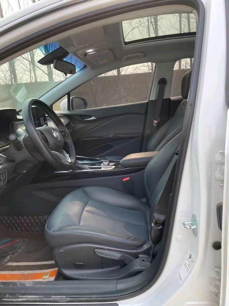 枣庄22年别克微蓝8