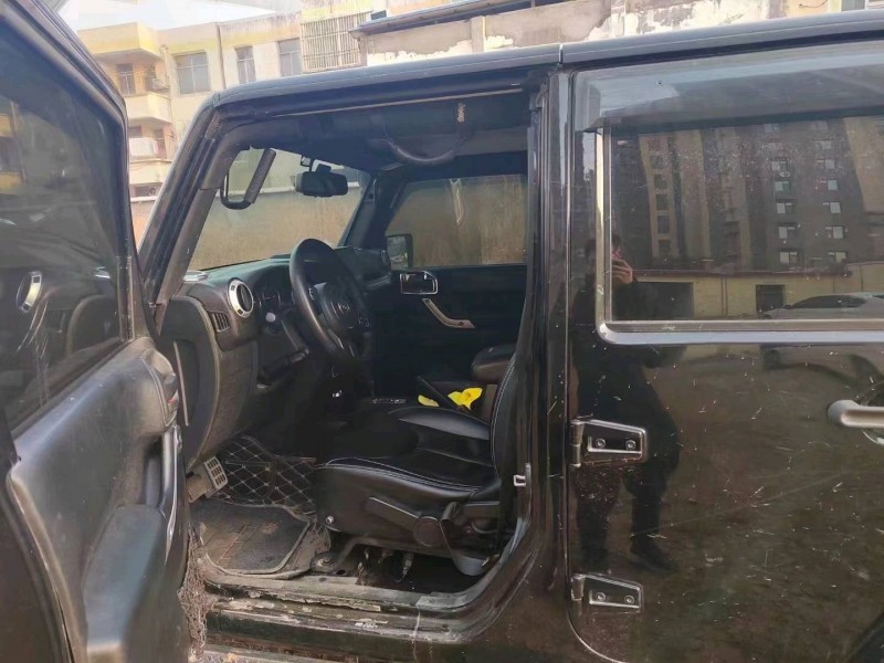 济南15年Jeep牧马人2