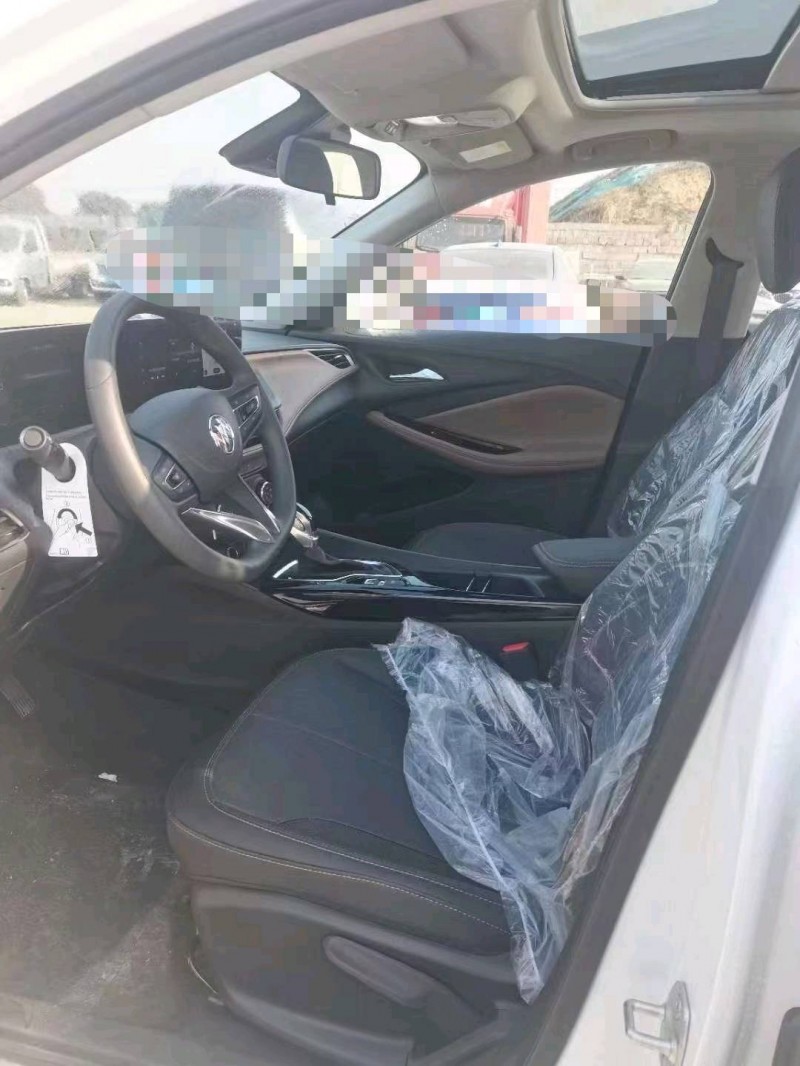 临沂22年别克威朗4