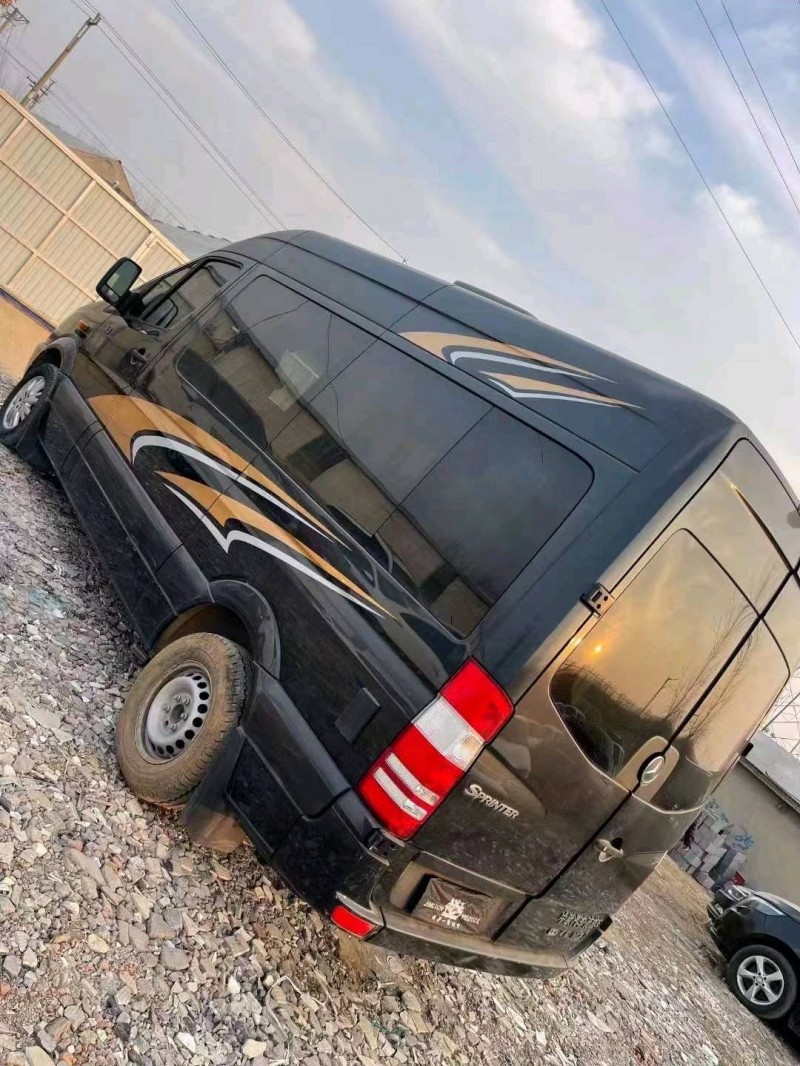 临沂12年奔驰斯宾特7