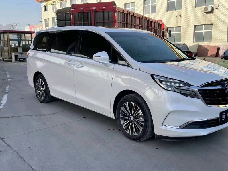 保定20年别克GL83