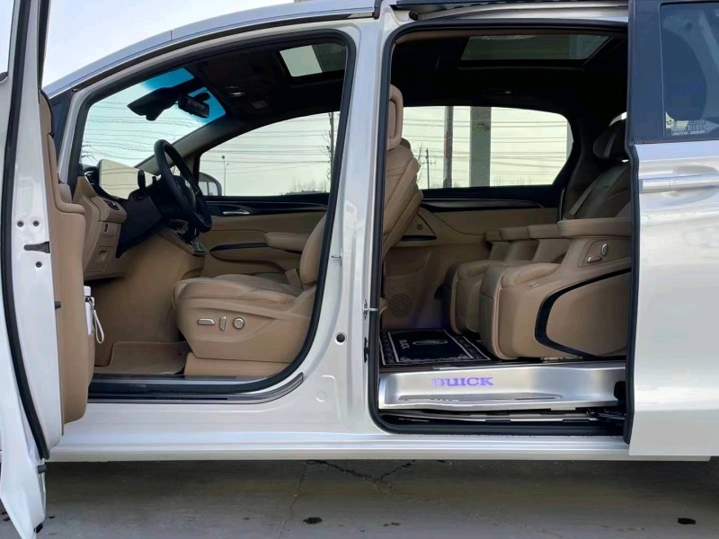 保定20年别克GL84