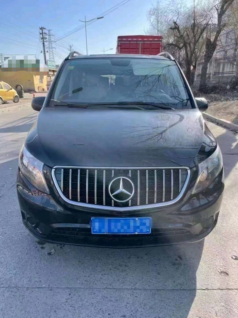 临沂17年奔驰威霆9