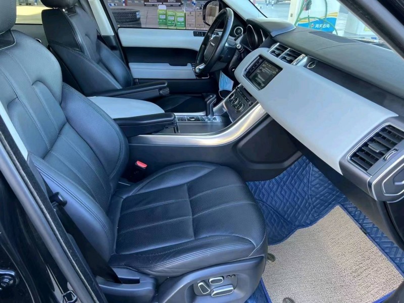 保定15年路虎揽胜运动4