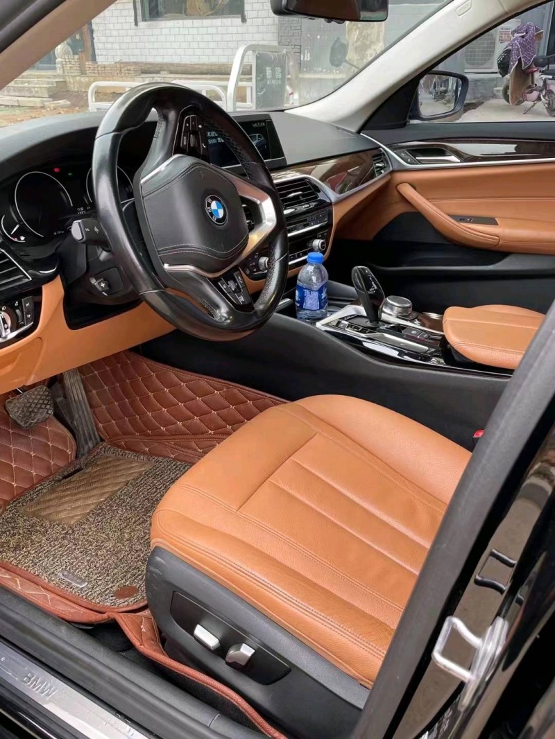 保定18年宝马5系4