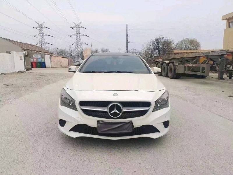 东营16年奔驰CLA1