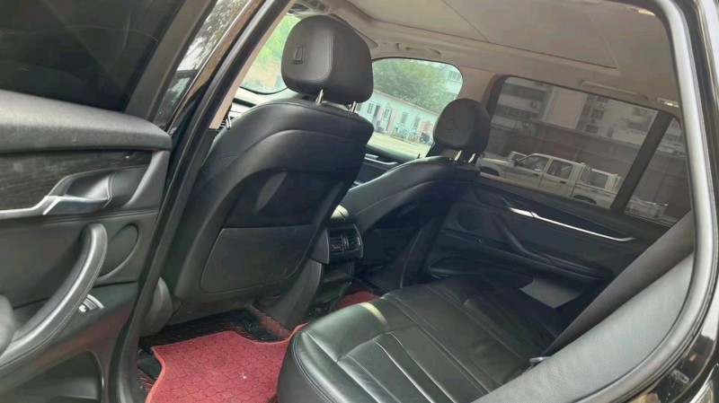 北京14年宝马X57