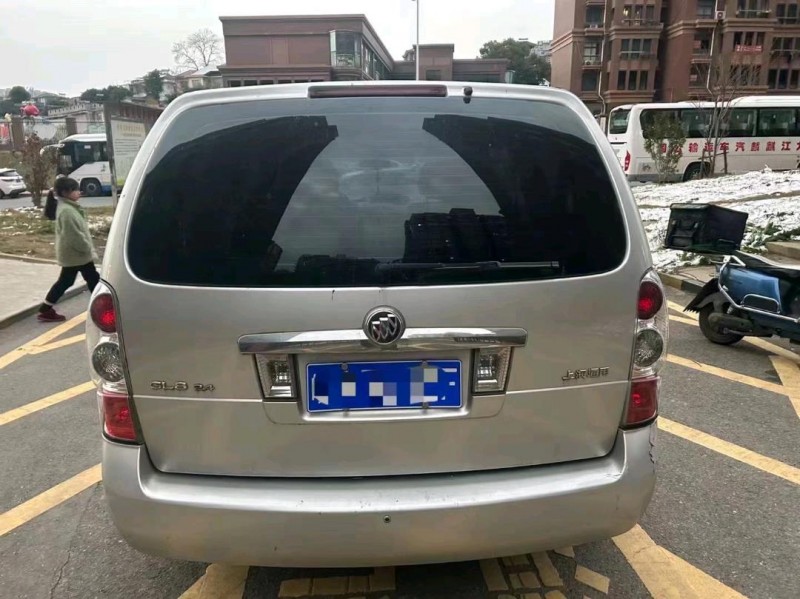 宜春13年别克GL87