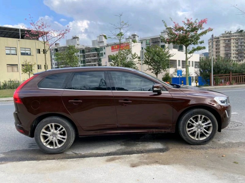 广州16年沃尔沃XC606