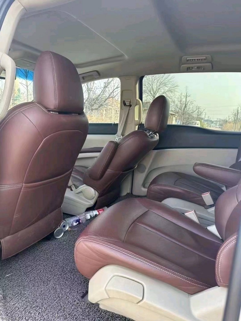 枣庄17年别克GL84