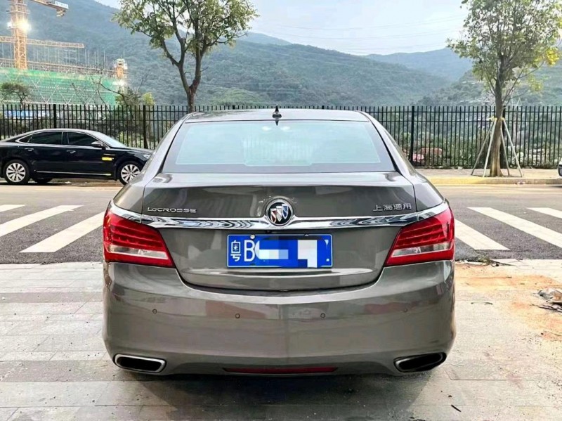 广州14年别克君越8