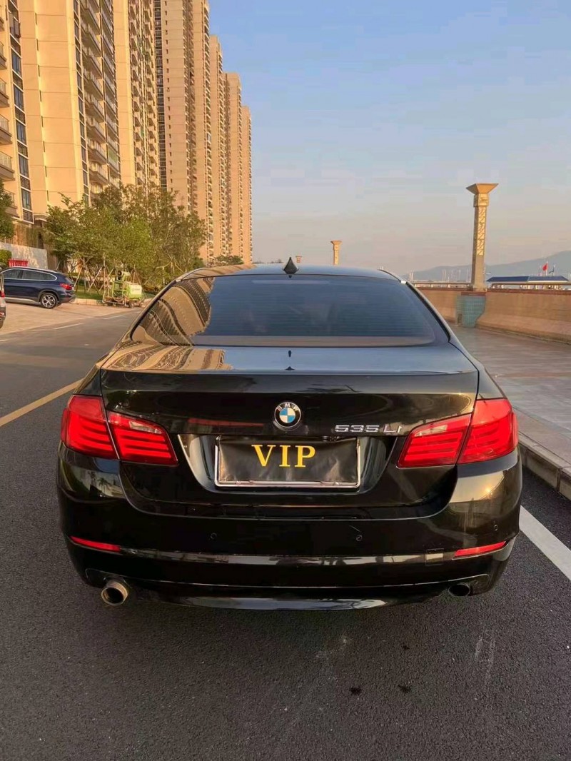 广州11年宝马5系9