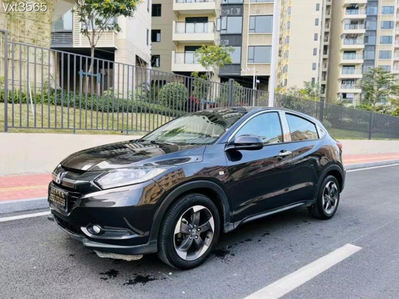 广州17年本田缤智7