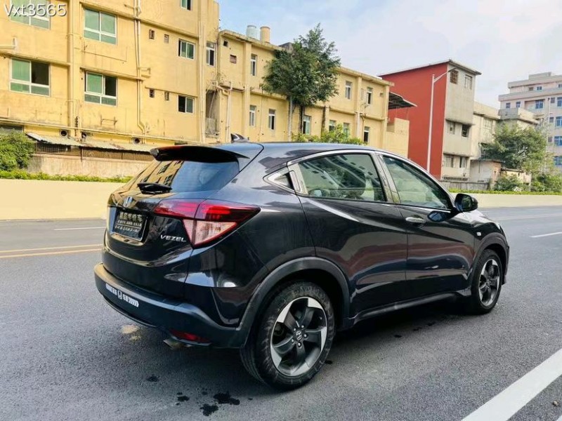 广州17年本田缤智5