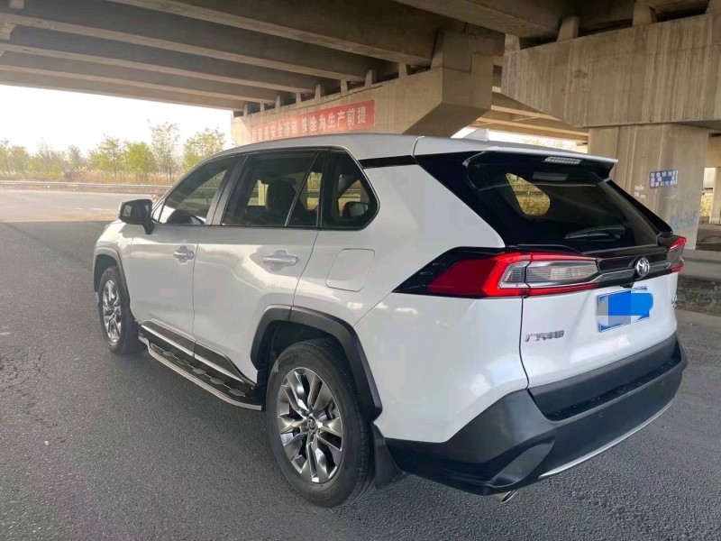 邯郸21年丰田威兰达5