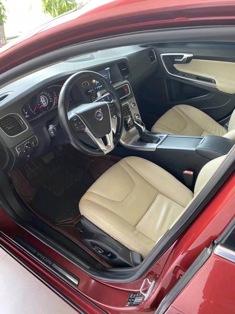 邯郸15年沃尔沃S60L2