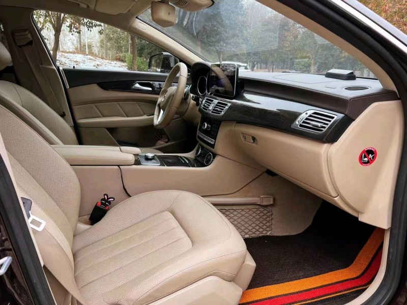 北京14年奔驰CLS4