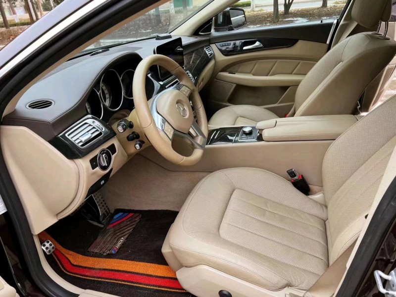 北京14年奔驰CLS5