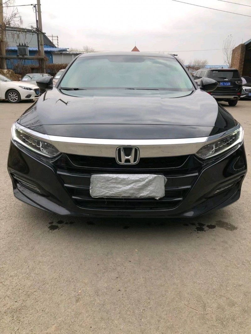 沈阳21年本田雅阁1