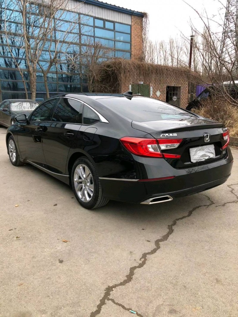 沈阳21年本田雅阁3