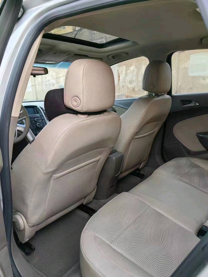 枣庄14年别克英朗4