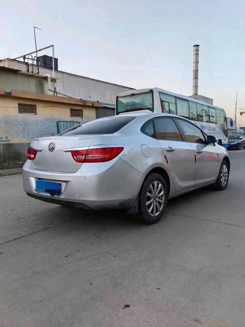 枣庄14年别克英朗7