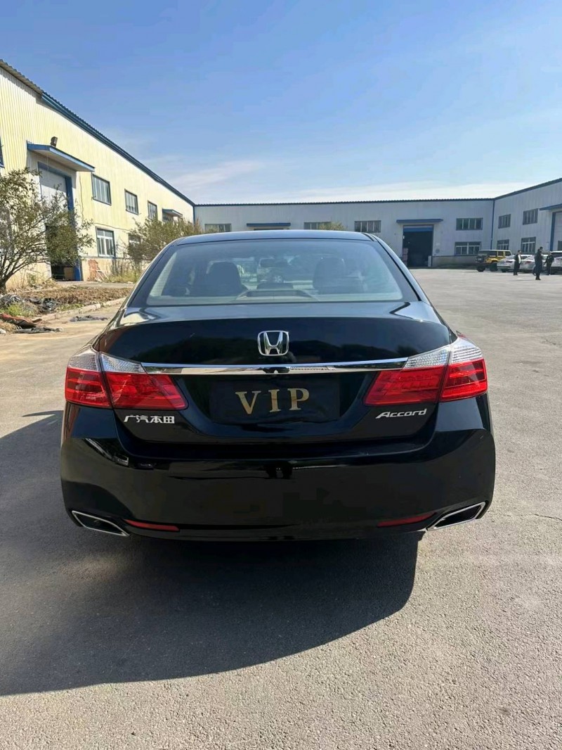 沈阳16年本田雅阁3