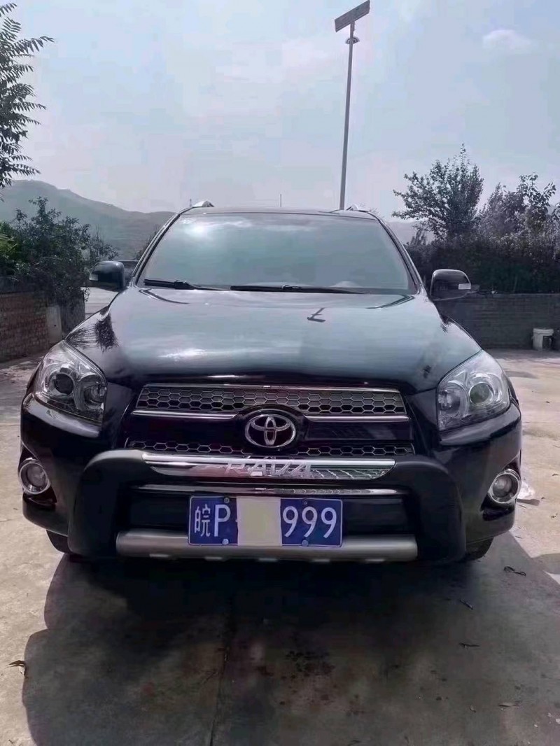 邯郸13年丰田RAV41