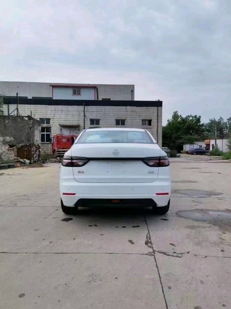 邯郸22年威马汽车E56