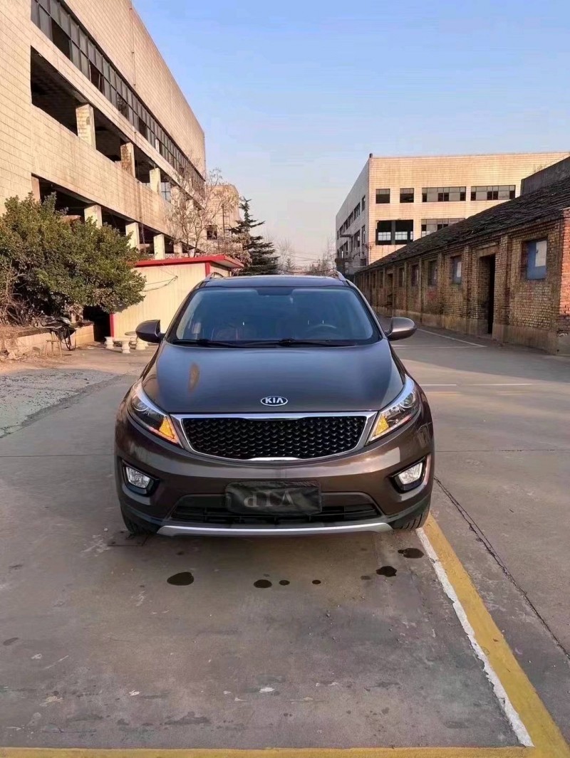 邯郸17年起亚智跑1